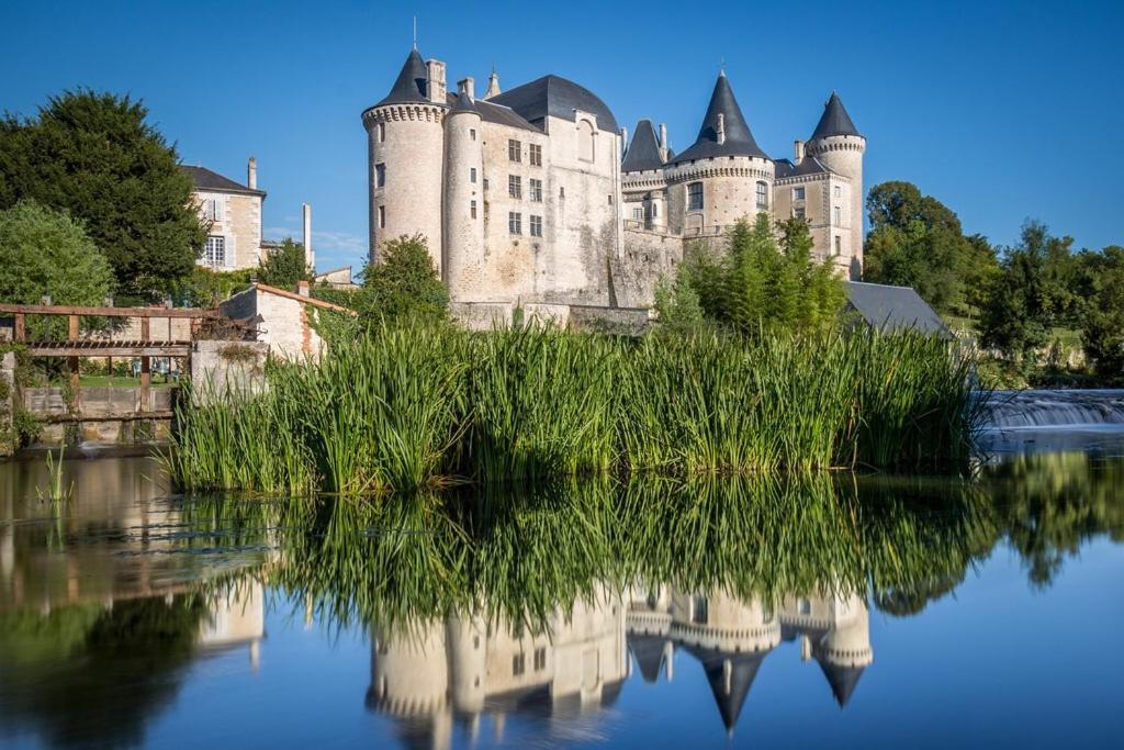 Les Halles Chambre D'Hotes Verteuil-sur-Charente Luaran gambar